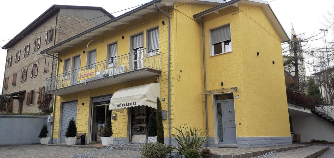 Bed And Breakfast Lo Scrigno Polinago Exterior photo