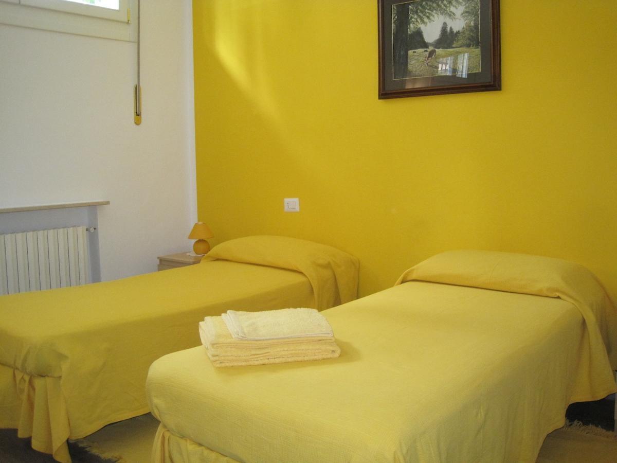 Bed And Breakfast Lo Scrigno Polinago Room photo