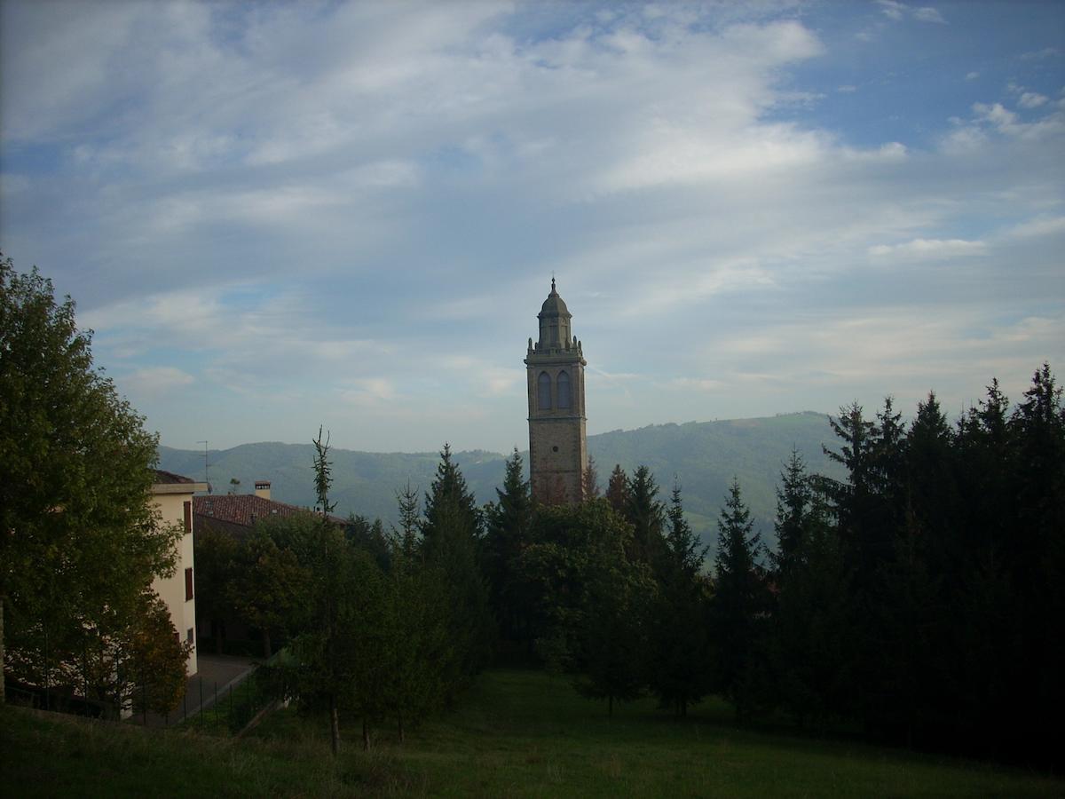 Bed And Breakfast Lo Scrigno Polinago Exterior photo